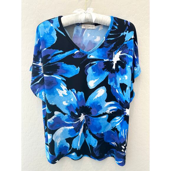 JESS & JANE | Amanda Blue Floral V-Neck Top Made in USA | Size Large - Picture 1 of 6